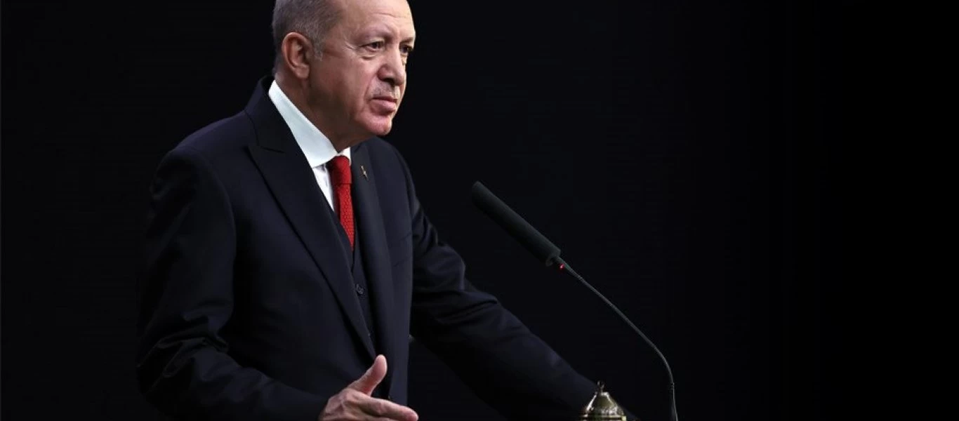 Ο Ερντογάν καρατόμησε τον αρχιτραπεζίτη γιατί η αύξηση των επιτοκίων που ζητούσε μπορεί να έφερνε μνημόνιο